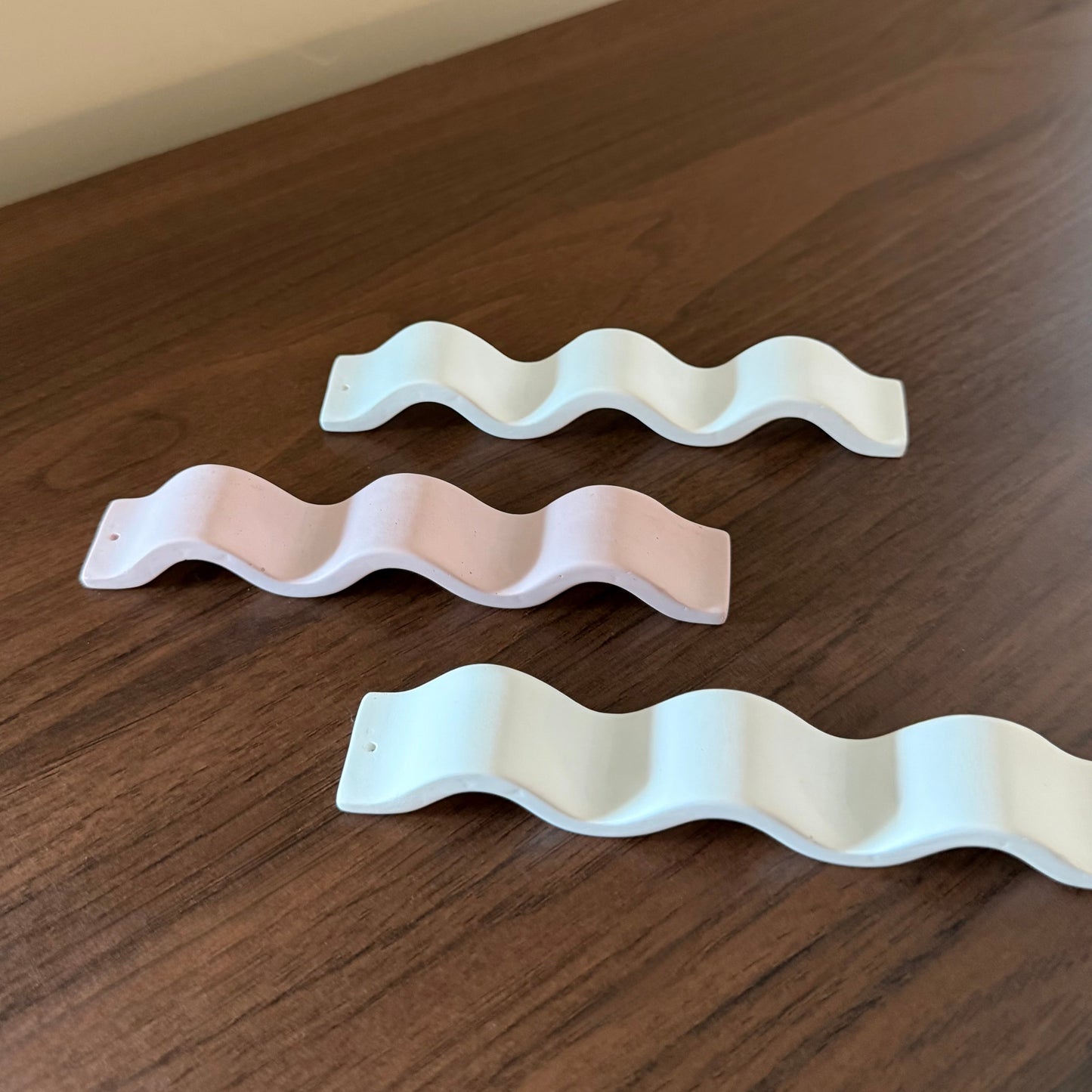 Wavy Incense Holder